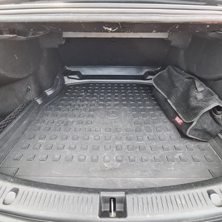 Mercedes E 220 D 2.0 CDI AUTOMÁTICO