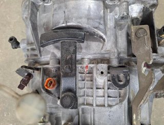 Caja cambios renault trafic caja cerrada ab 112722
