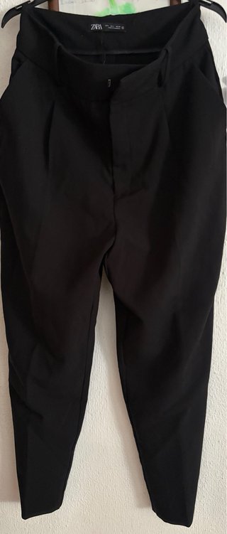 Pantalón negro Zara Talla L