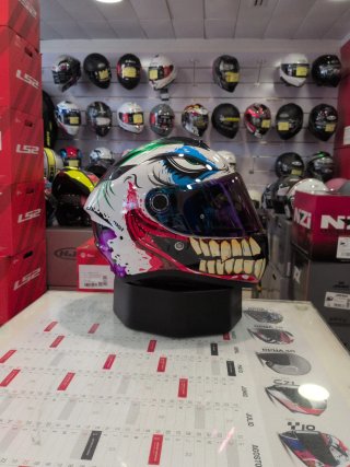 Casco Integral MT Targo S Joker + Pantalla Iridium