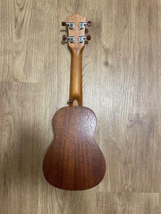 Ukulele Kmise KMU21S