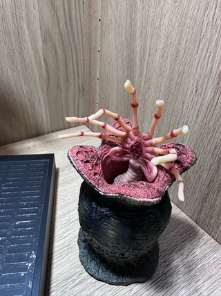 Ripley Present Toys 1/6 no Hot Toys
