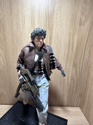 Ripley Present Toys 1/6 no Hot Toys