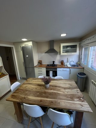Habitación amoblada y cómoda