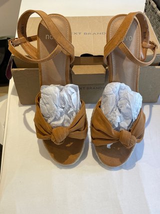 Sandalias cuña Novo (Next) Marrón Talla 7
