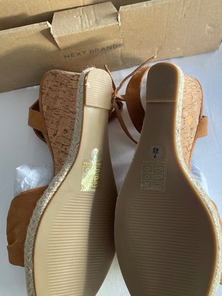 Sandalias cuña Novo (Next) Marrón Talla 7