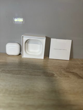 AirPods 4 Blancos