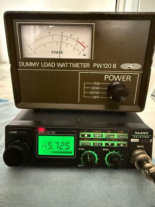 YAESU FT-211 VHF Transceptor Radio