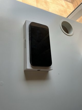 iPhone 16 Pro 128GB Negro