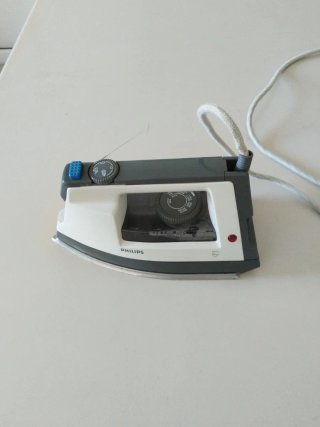 Plancha Philips HD 1457
