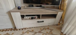 Mueble TV madera claro