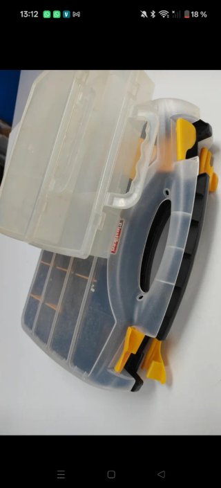 3 cajas para tornillería