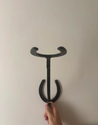 Colgador de sombrero de herradura