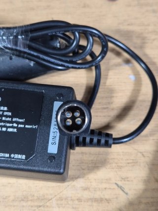 Adaptador Corriente TVC Sanyo 12V 3.4A