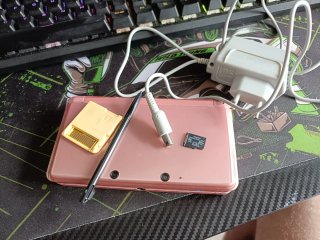 Nintendo 3DS Rosa con +60 giochi
