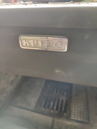 Estufa de leña KUPRO hierro fundido 15 kW.