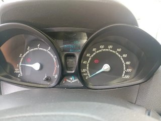 Ford tourneo courier
