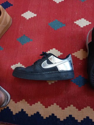 Zapatillas Nike Air Force 1 negras plateadas