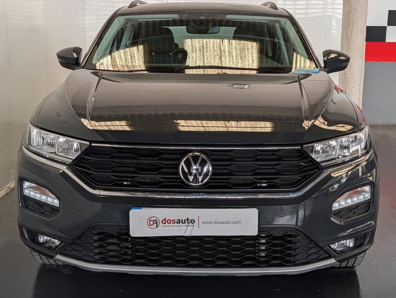 Volkswagen T-Roc 2022, foto 5