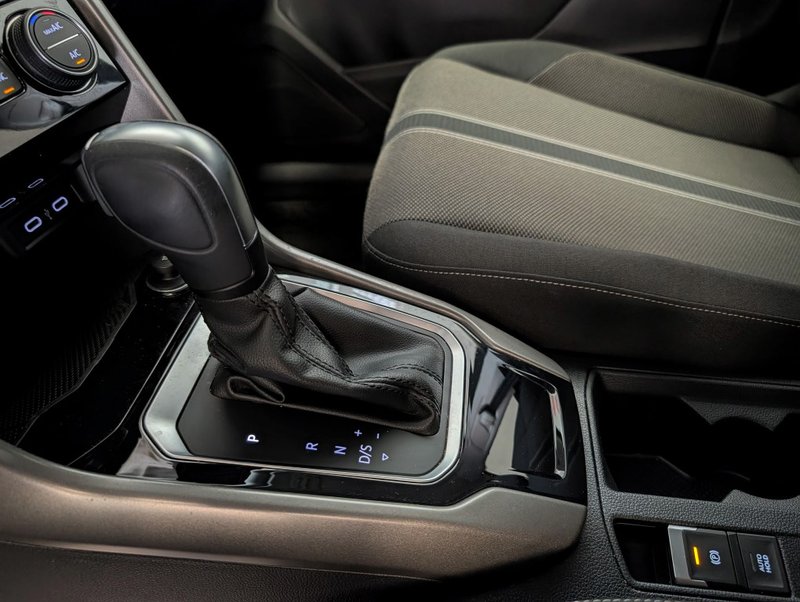 Volkswagen T-Roc 2022, foto 13
