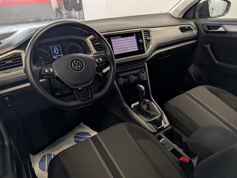 Volkswagen T-Roc 2022, foto 16