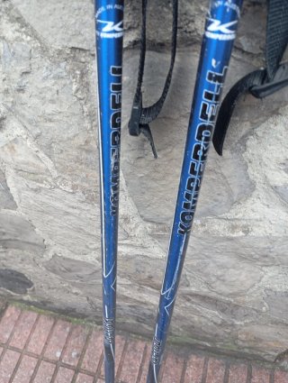 Bastones de trekking azules