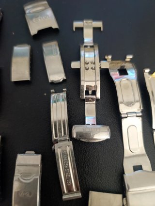 Lote 31 Hebillas y Cierres Relojes Plata