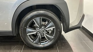 Lexus UX PREMIUM 2WD