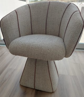 Silla giratoria Sklum con reposabrazos
