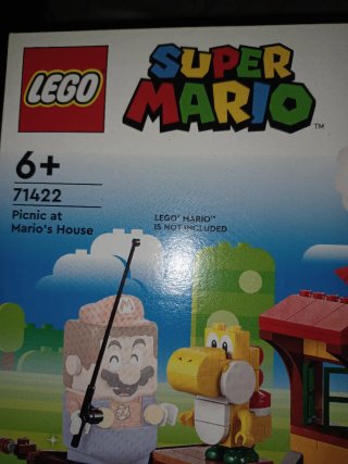 LEGO Super Mario: Picnic en la Casa de Mario