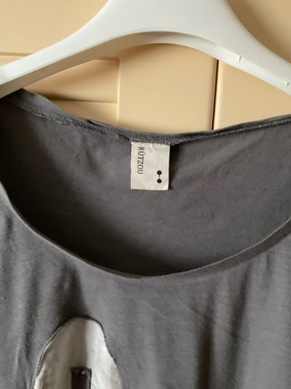 Camiseta   Imperdible de RÜTZOU