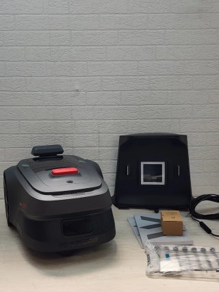 Robot cortacésped MOVA ViAX 500