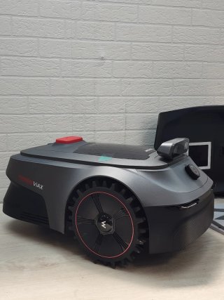 Robot cortacésped MOVA ViAX 500