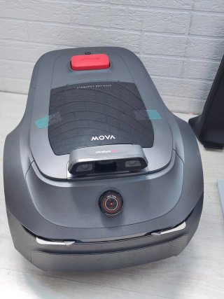 Robot cortacésped MOVA ViAX 500
