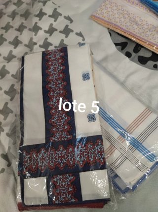 Lote Pañuelos Multicolores y Blancos