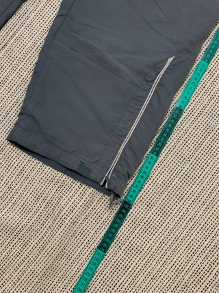 Pantalón Reebok Vintage Gris