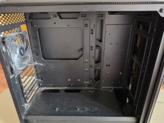 Caja PC MSI MPG Gungnir 100PCristal Templado Negro