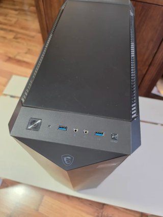 Caja PC MSI MPG Gungnir 100PCristal Templado Negro