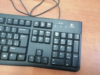 Teclado Logitech K120 con cable