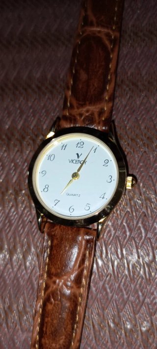 4 Orologi Viceroy Donna Oro e Marrone Nuovi