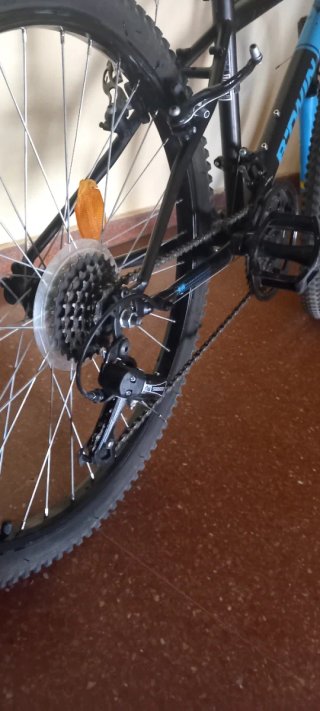 Bicicleta Montaña B'TWIN Azul