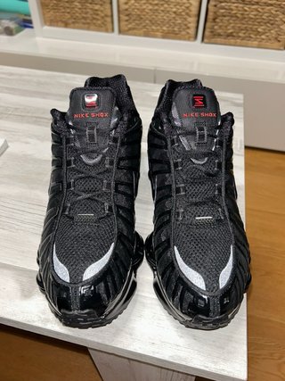 Nike Shox Talla 42 Negras