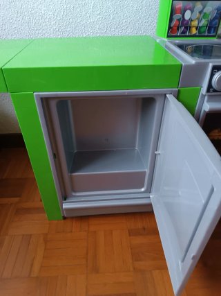 Cocina de juguete infantil