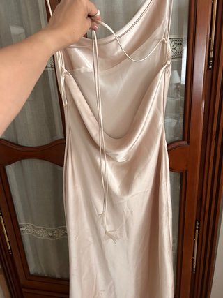 Vestido satinado Zara