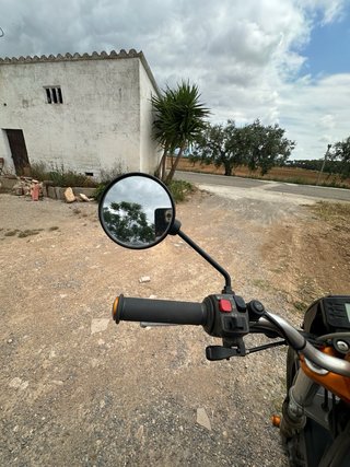 Rieju Tango 125 Negra y Naranja