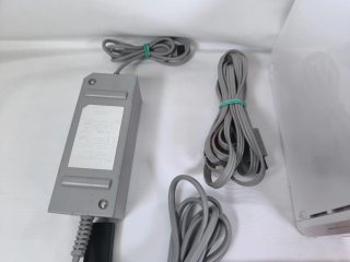 Consola Wii + 4 Juegos + Accesorios