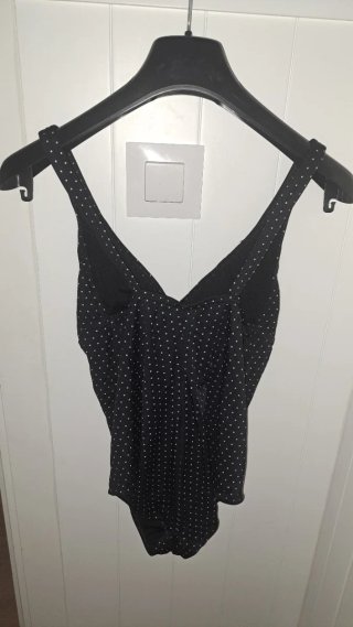 Bañador mujer lunares
