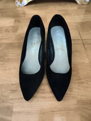 Zapatos de tacón negros