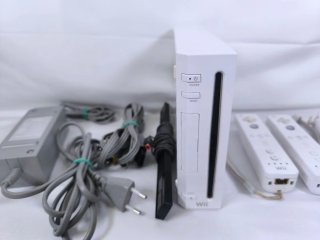 Consola Nintendo Wii Blanca + Juegos y Accesorios