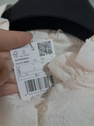 Blusa romántica con volantes